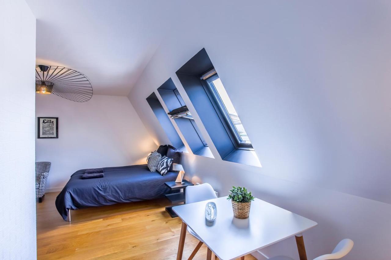 Appartement Design Hyper Centre Lille - Netflix Wifi Fibre - Parking Exterior photo
